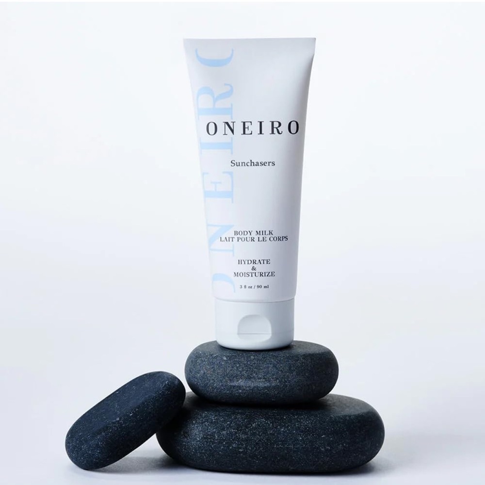 Oneiro sunchasers body milk lotion new